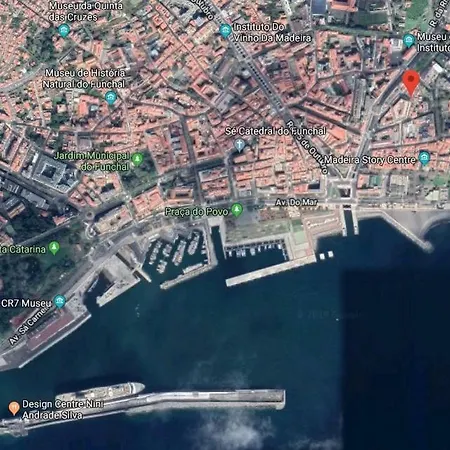 Funchal Centre * Funchal (Madeira)